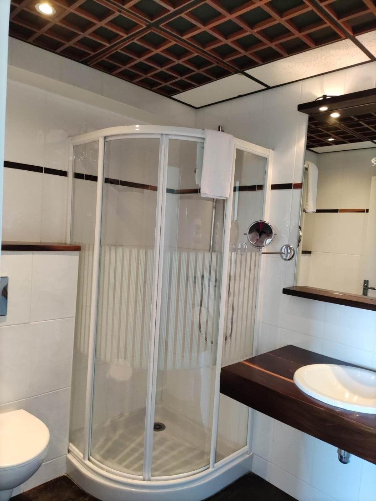 فندق Le Relais Des Iles Coudeville المظهر الخارجي الصورة